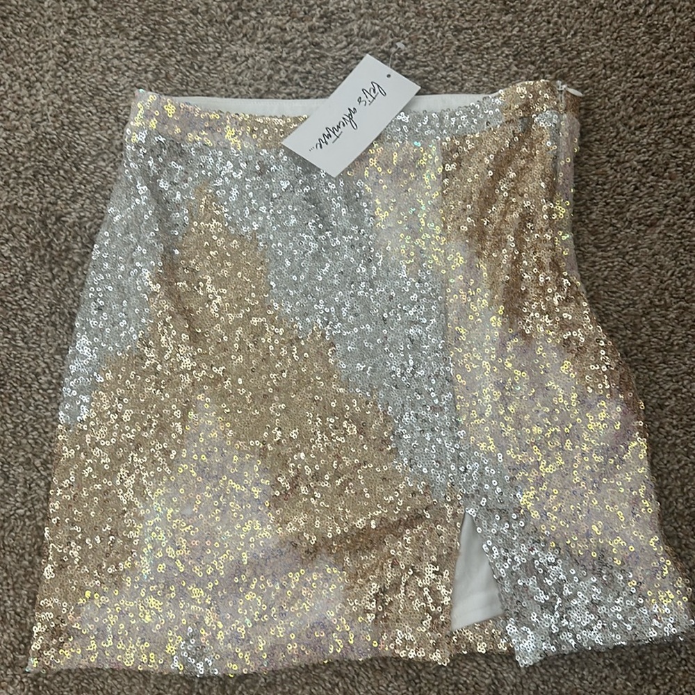 12th Tribe NWT skirt